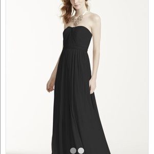 David’s Bridal Black Versa Dress Size 8!